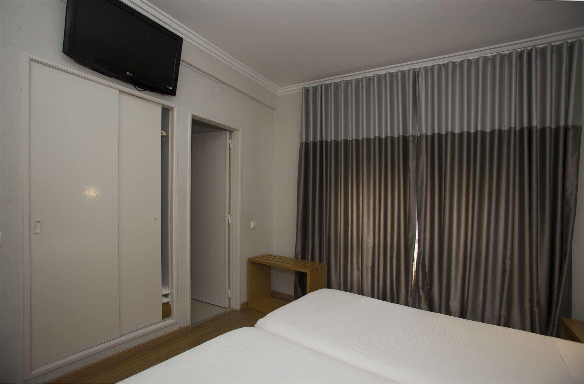 Hotel Capital Lisboa Екстериор снимка